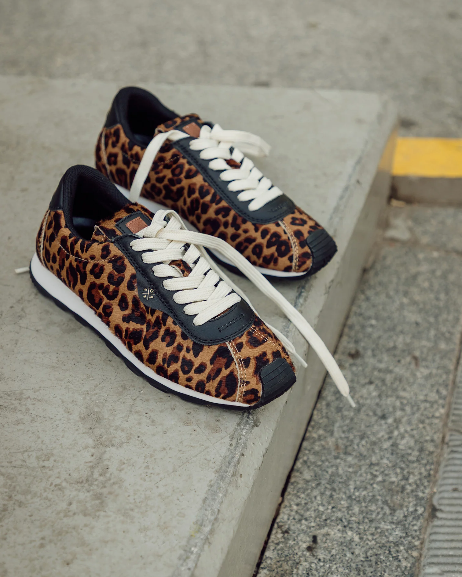 Zapatilla Kira Pony Leopardo - Image 11